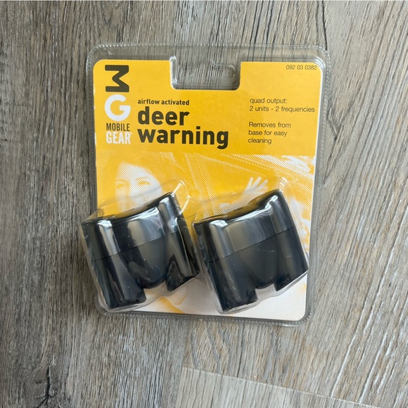 NWT Target MG Mobile Gear 2 pack Deer Warnings - Picture 1 of 2